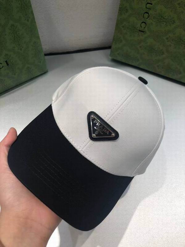 Prada cap 49 (9)